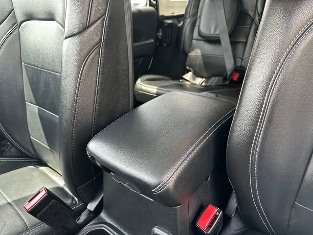 Used 2023 Jeep Wrangler Unlimited Sahara image 23