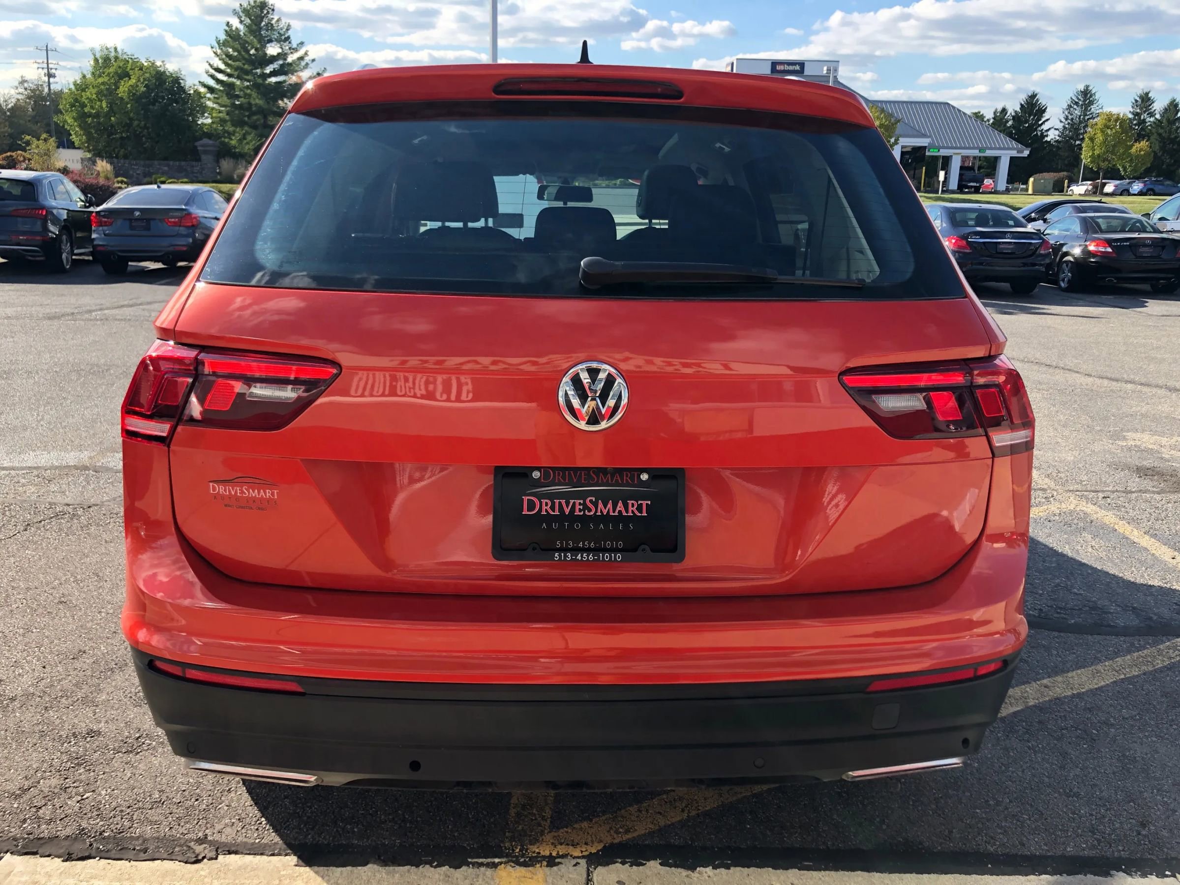 Used 2019 Volkswagen Tiguan SEL image 9