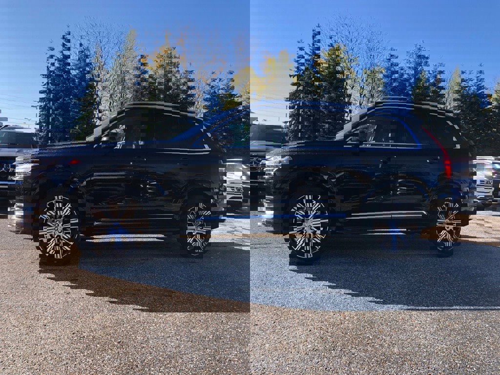 Used 2022 Volvo XC90 T6 Inscription w/ Advanced Package image 4