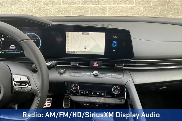 New 2025 Hyundai Elantra SEL image 8