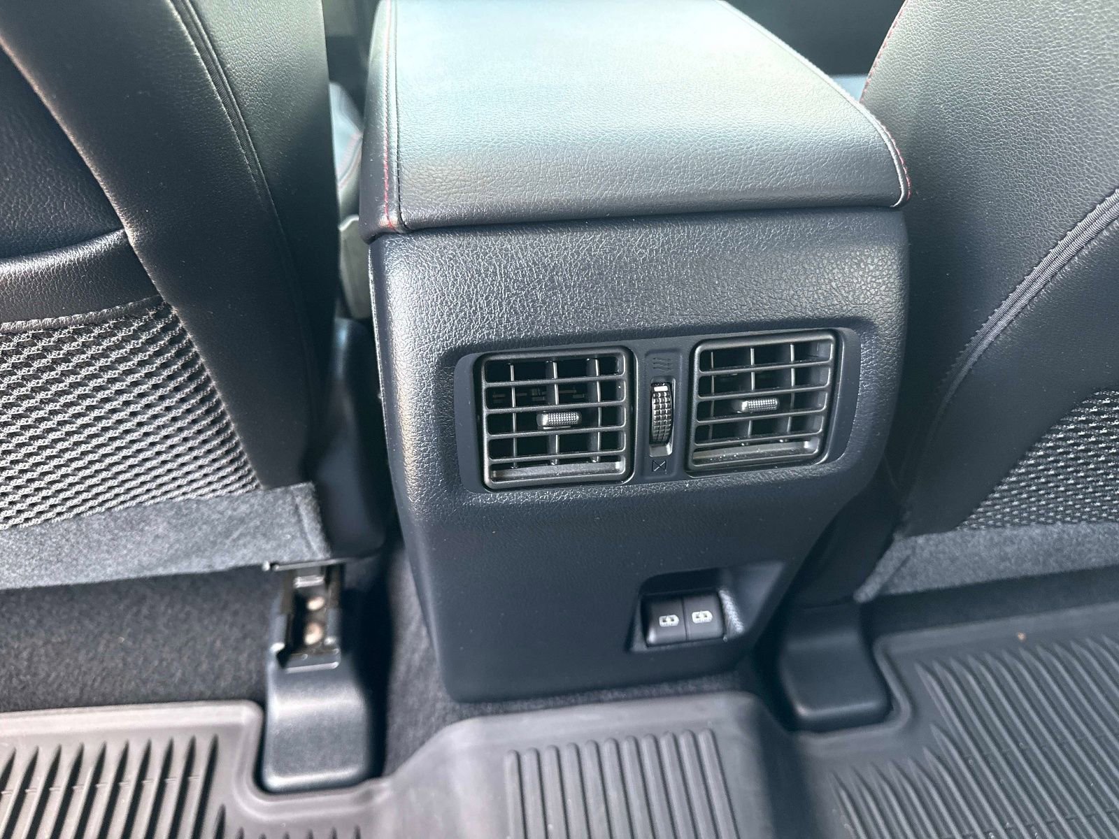 Used 2023 Toyota 4Runner TRD Off-Road Premium w/ Moonroof Package AWD/4WD image 15