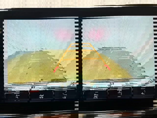 New 2025 GMC Sierra 1500 SLT w/ SLT Premium Package image 11