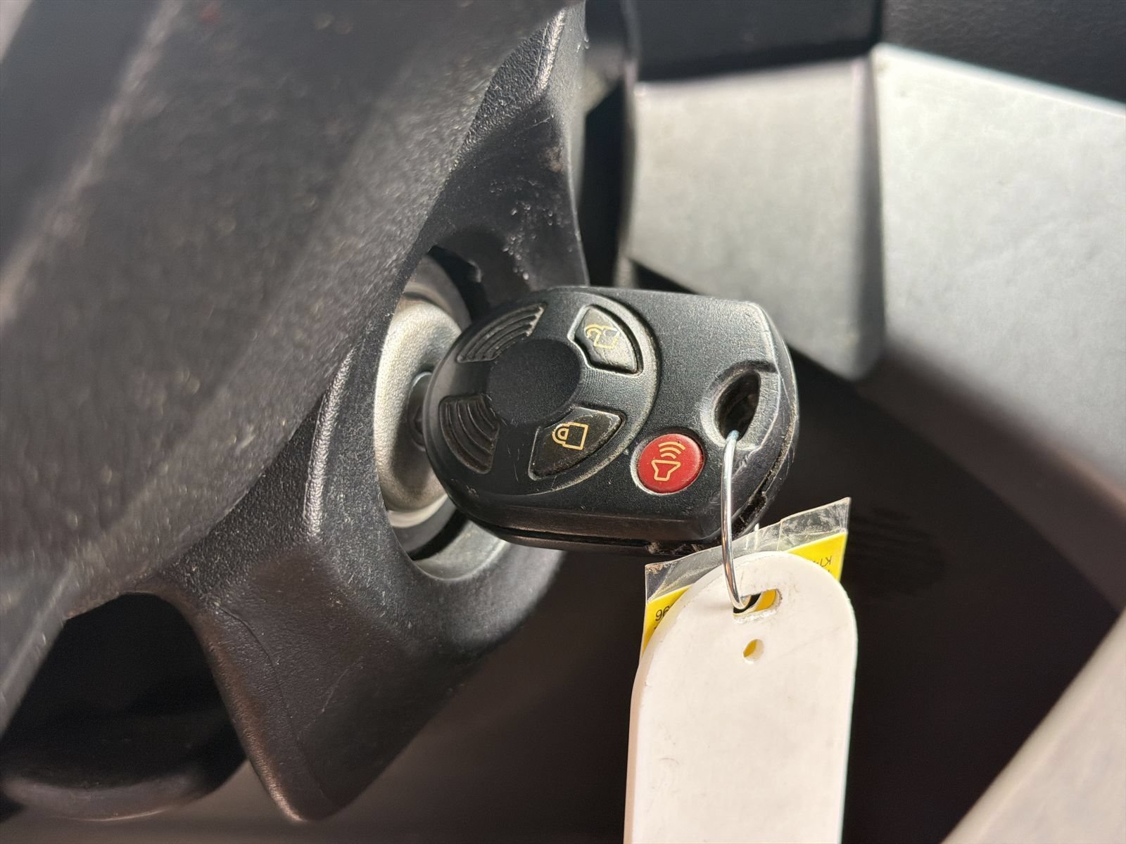 Used 2017 Ford Escape SE AWD/4WD image 34