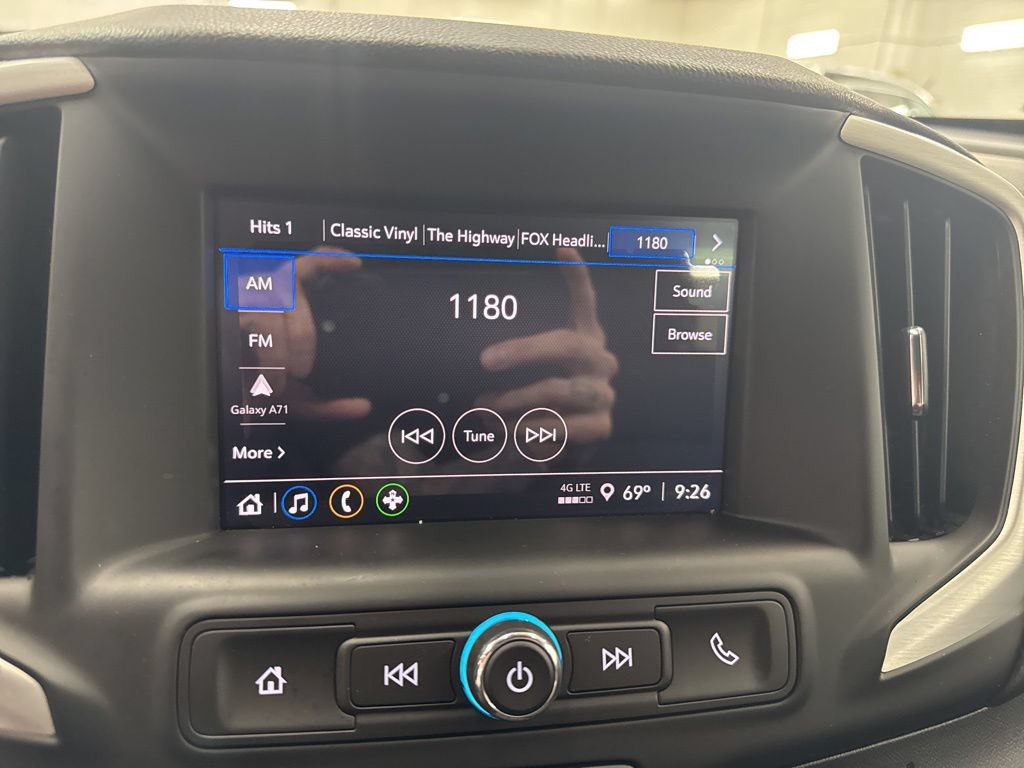 Used 2024 GMC Terrain SLE AWD/4WD image 31