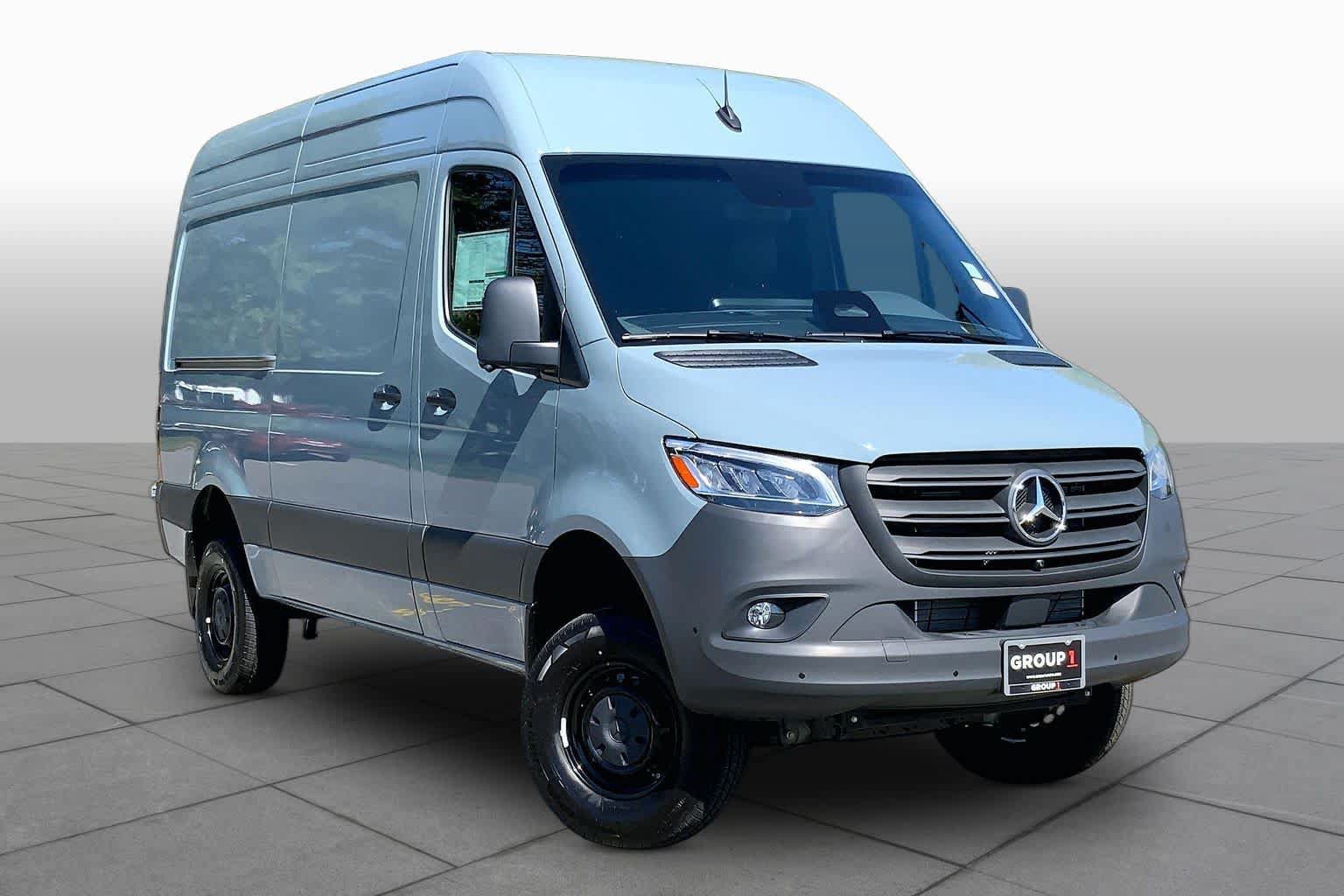 New 2026 Mercedes-Benz Sprinter 2500 video 2
