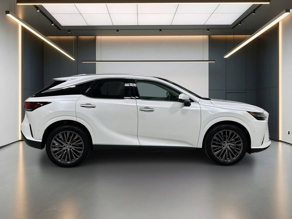 Used 2023 Lexus RX 350 FWD w/ Accessory Package image 7
