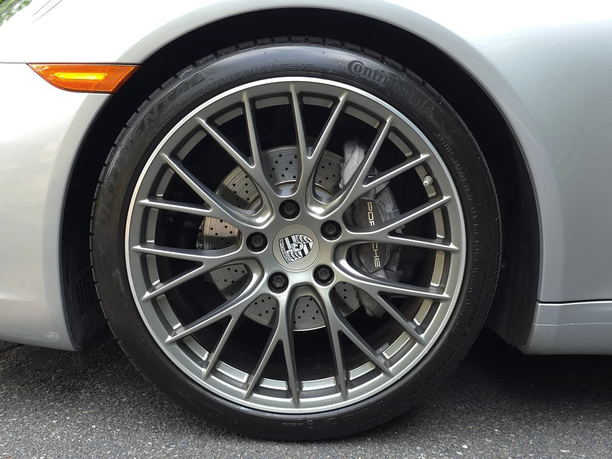 Used 2018 Porsche 911 Carrera RWD image 48
