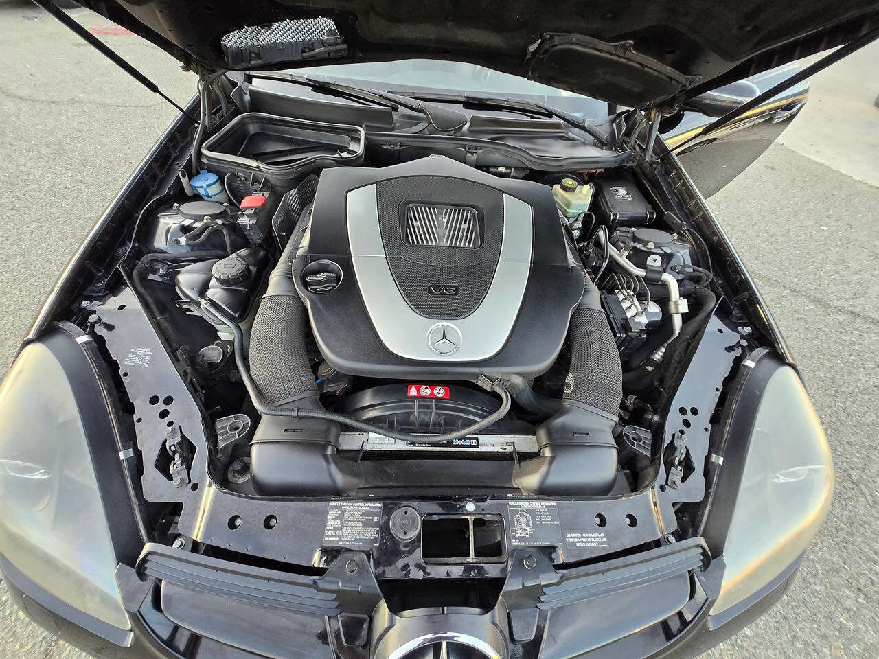 Used 2005 Mercedes-Benz SLK 350 image 29