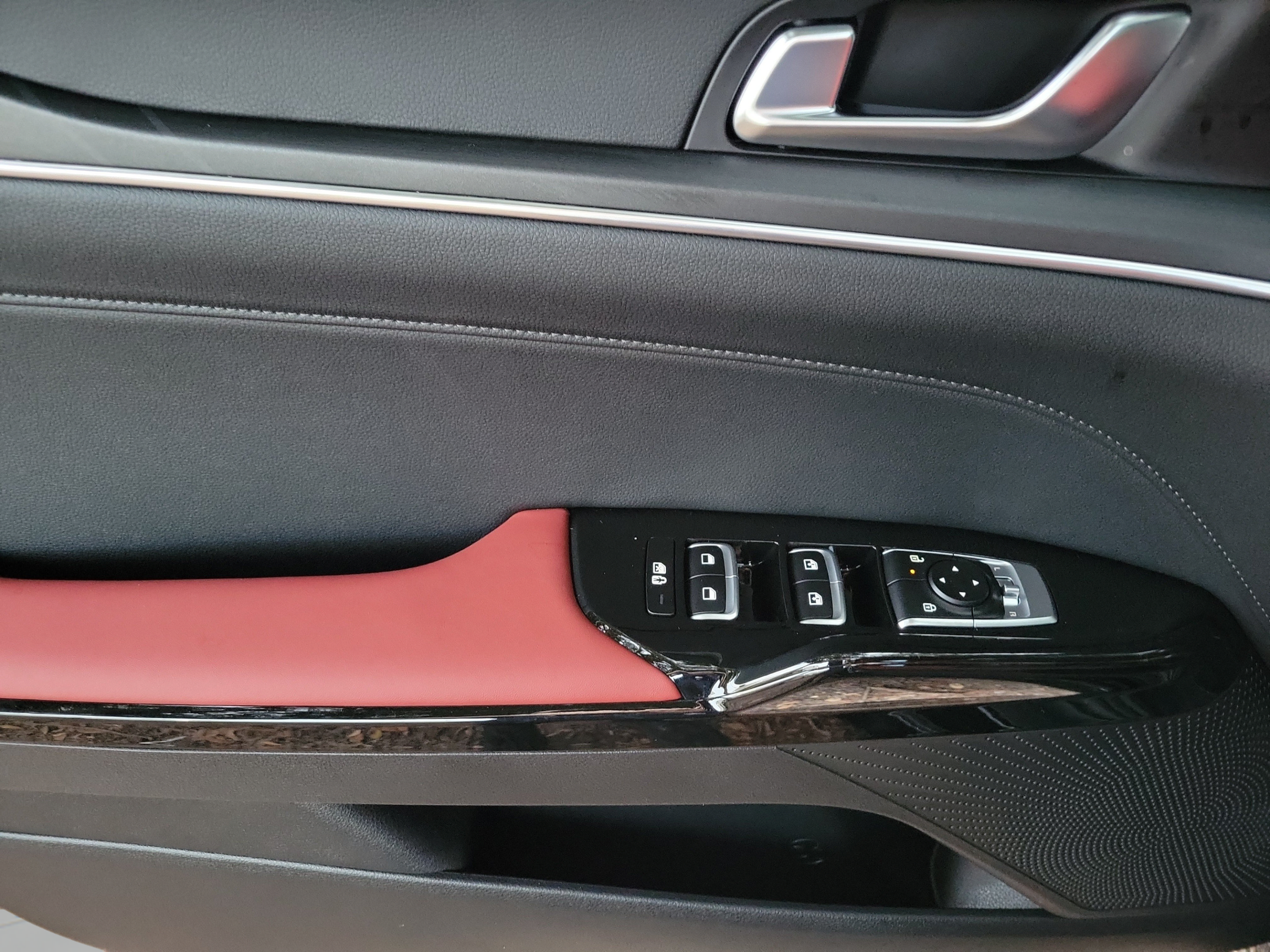 New 2026 Kia K5 GT-Line w/ GT-Line Red Interior Package FWD image 16