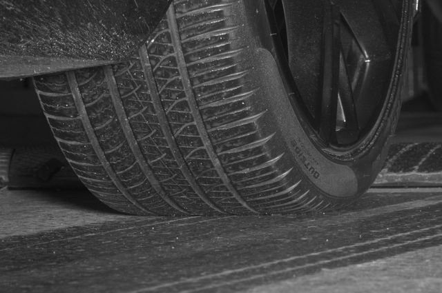 Certified 2023 Volvo S60 B5 Plus w/ Climate Package image 41