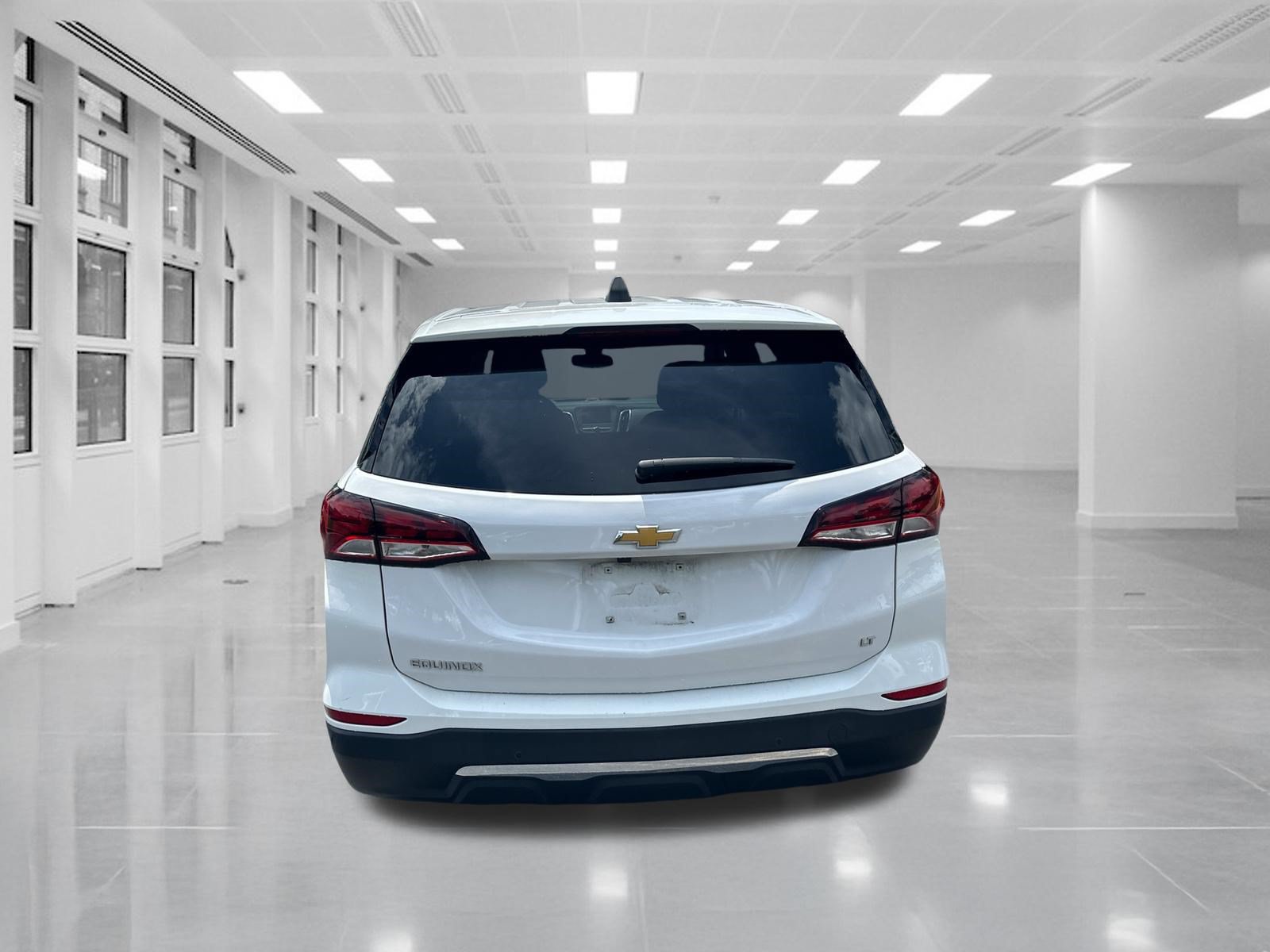 Used 2023 Chevrolet Equinox LT FWD image 6