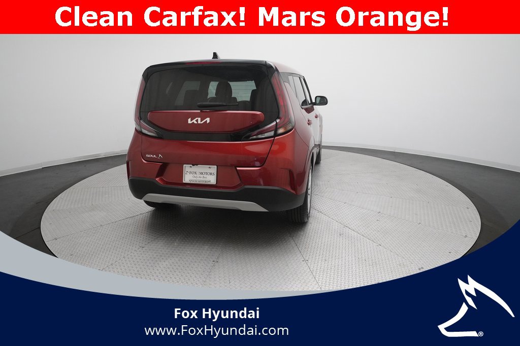 Used 2023 Kia Soul LX image 32