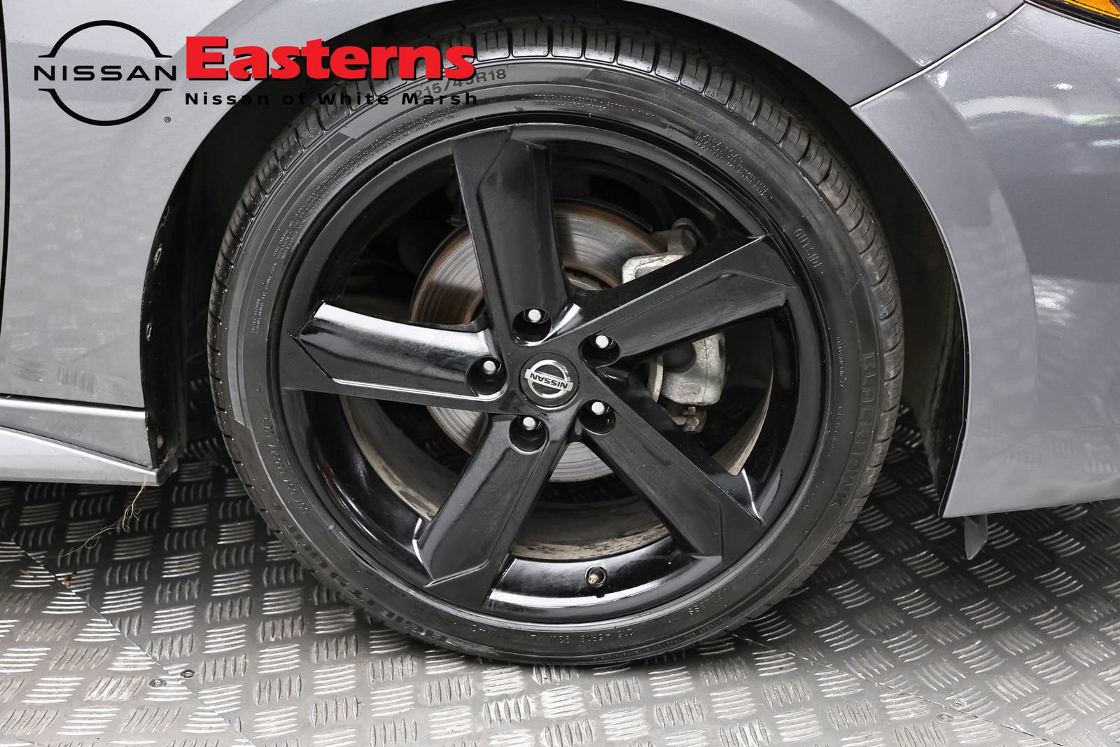 Used 2023 Nissan Sentra SR w/ Midnight Edition Package FWD image 30