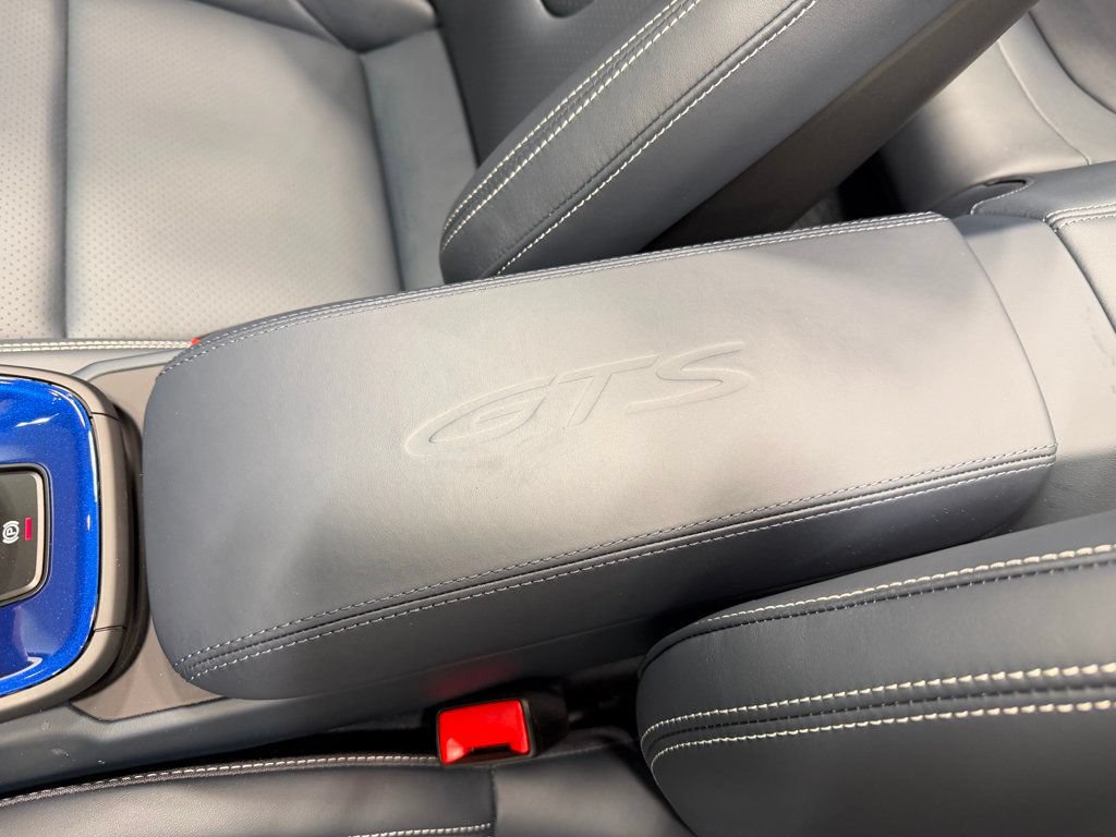 Used 2025 Porsche 911 GTS image 34