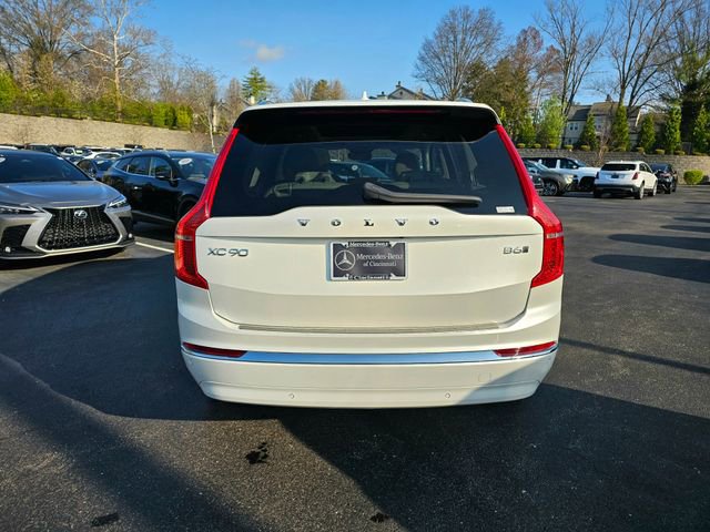 Used 2023 Volvo XC90 B6 Ultimate w/ Protection Package image 9