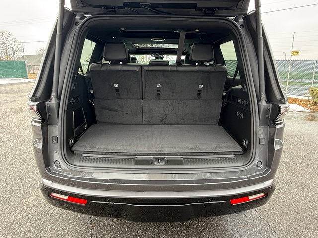 New 2026 Jeep Grand Wagoneer Limited image 23