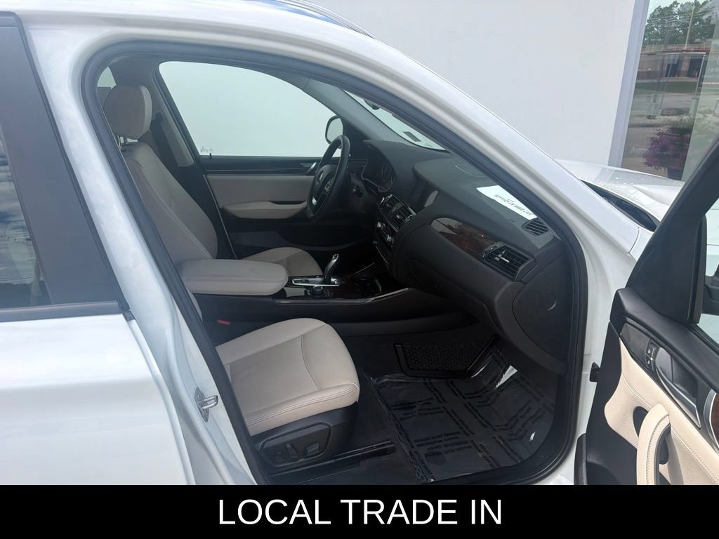 Used 2017 BMW X3 xDrive28i AWD/4WD image 16