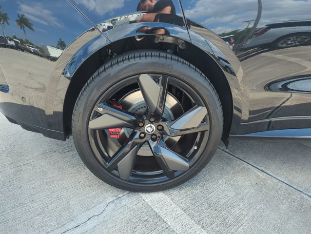 Used 2024 Jaguar F-PACE SVR AWD/4WD image 29