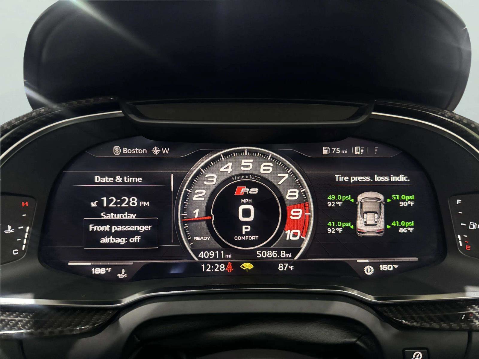 Used 2017 Audi R8 V10 w/ Carbon Exterior Package AWD/4WD image 43