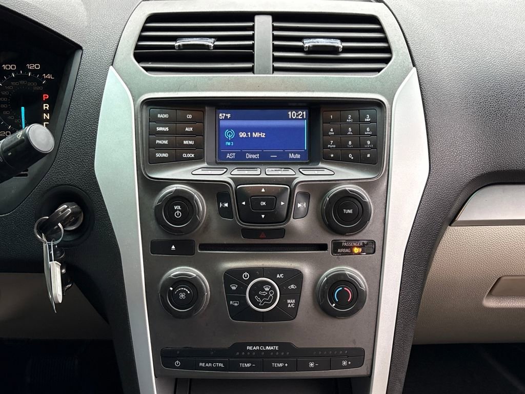 Used 2015 Ford Explorer FWD image 24