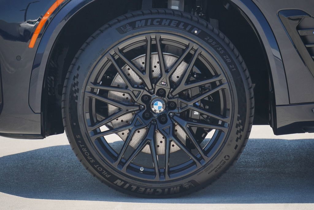 New 2026 BMW X5 M Competition w/ Executive Package image 5