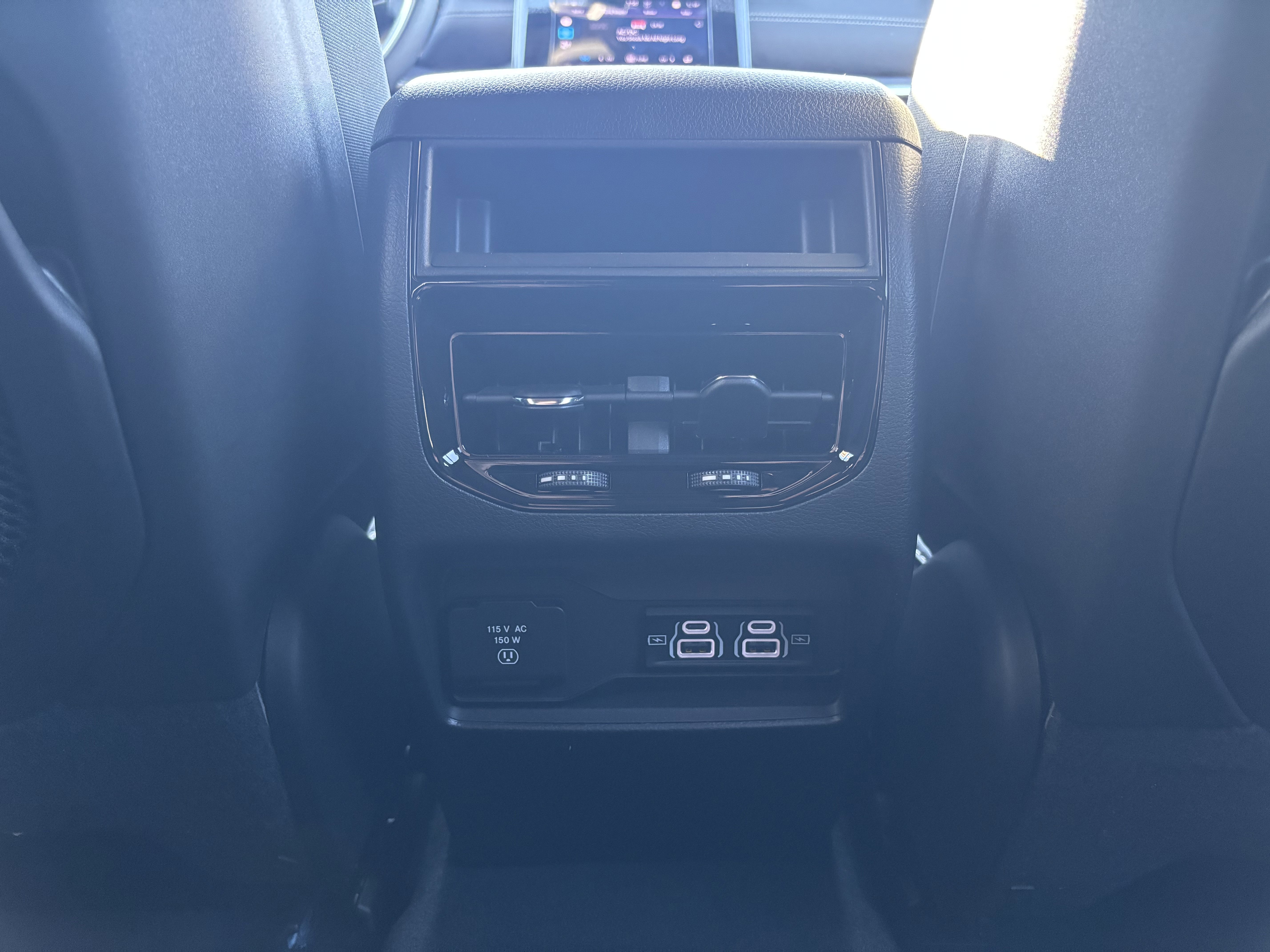 New 2025 Jeep Grand Cherokee Altitude AWD/4WD image 19