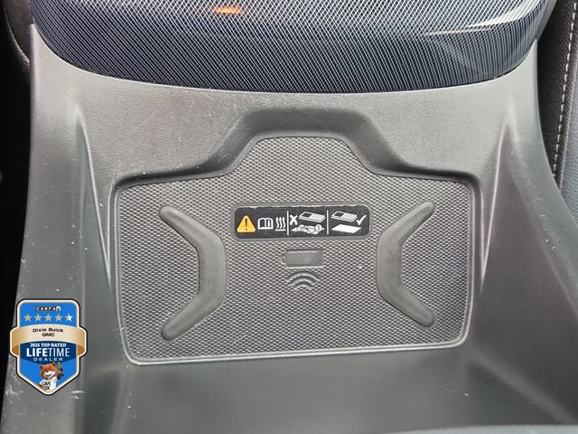 Certified 2022 Chevrolet Colorado Z71 w/ Safety Package AWD/4WD image 31