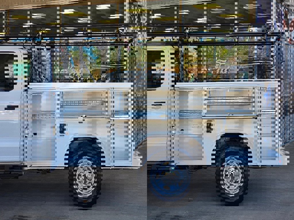 New 2026 Ford F350 XL w/ XL Chrome Package image 24