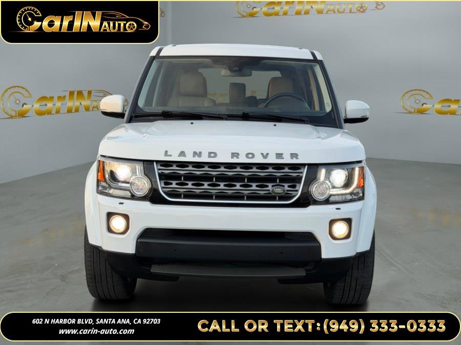 Used 2016 Land Rover LR4 HSE Silver Edition image 2