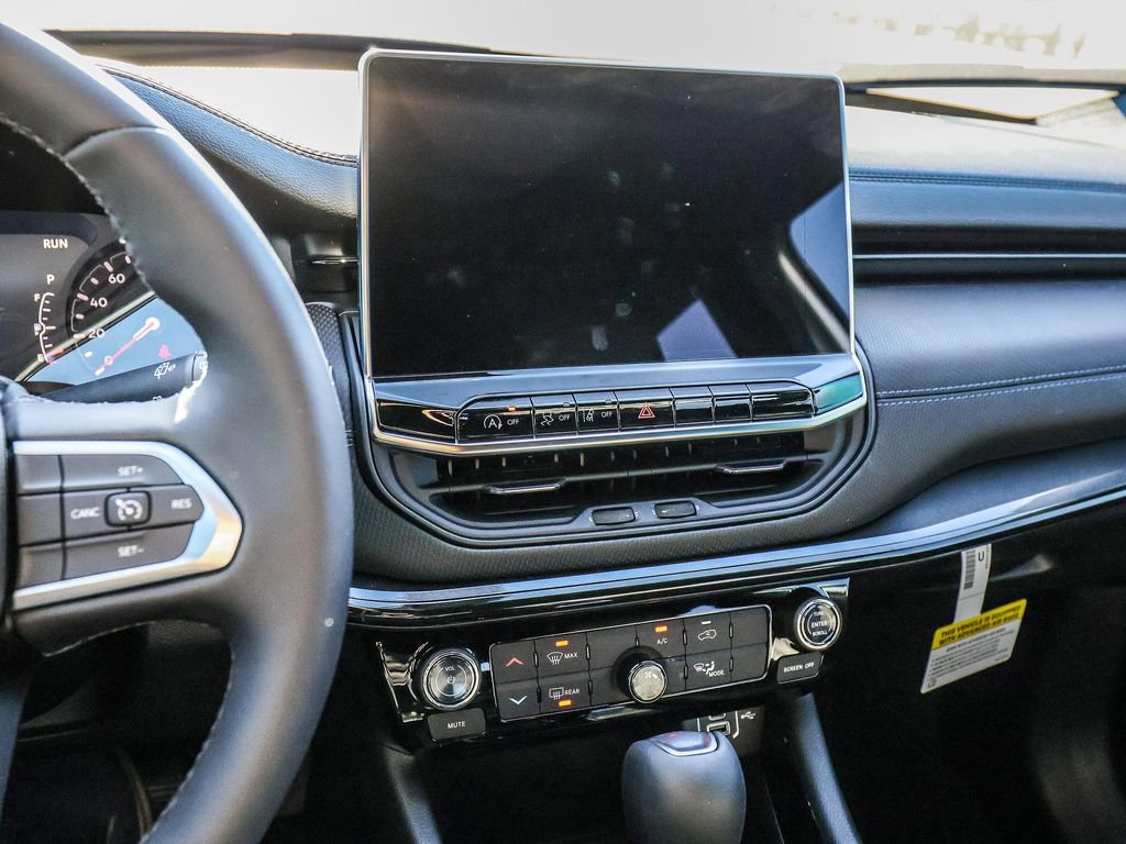 New 2026 Jeep Compass Latitude AWD/4WD image 26