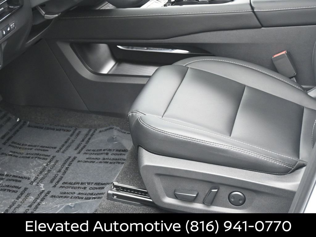 Certified 2025 Nissan Murano SL AWD/4WD image 14