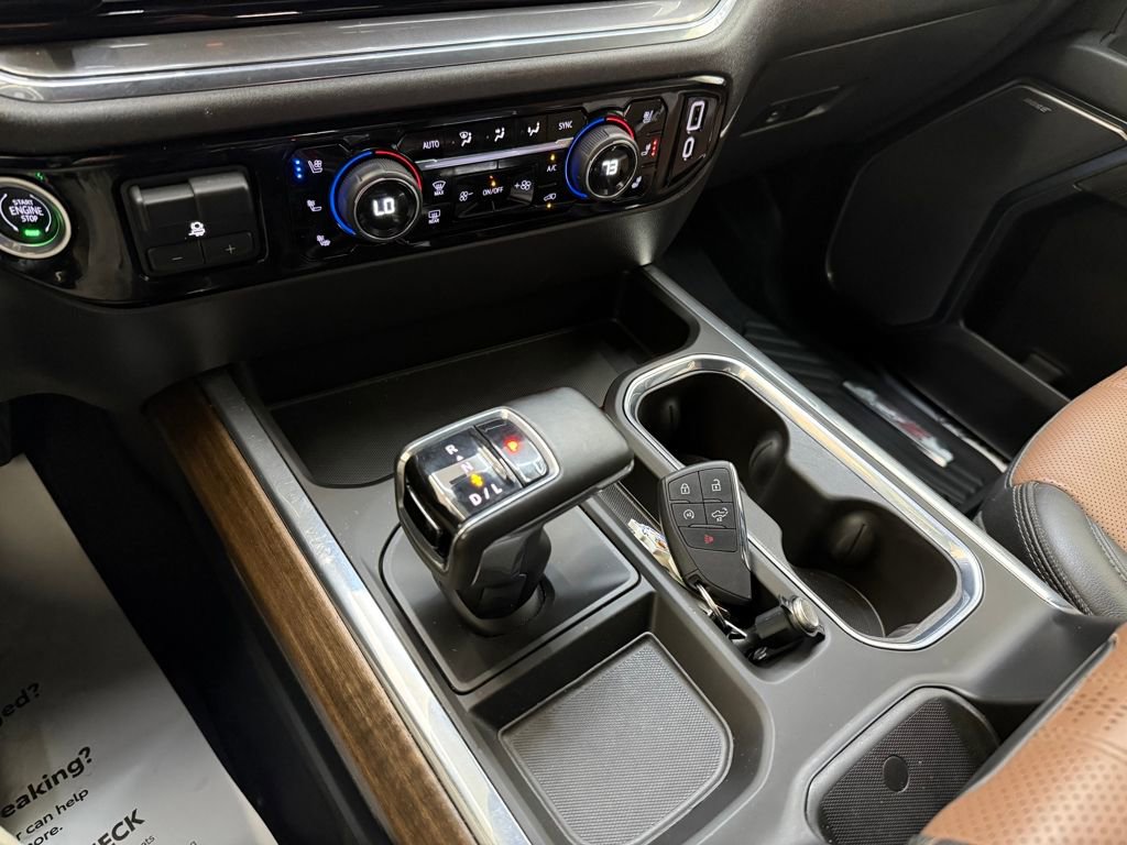 Used 2023 Chevrolet Silverado 1500 High Country w/ Z71 Off-Road Package image 16