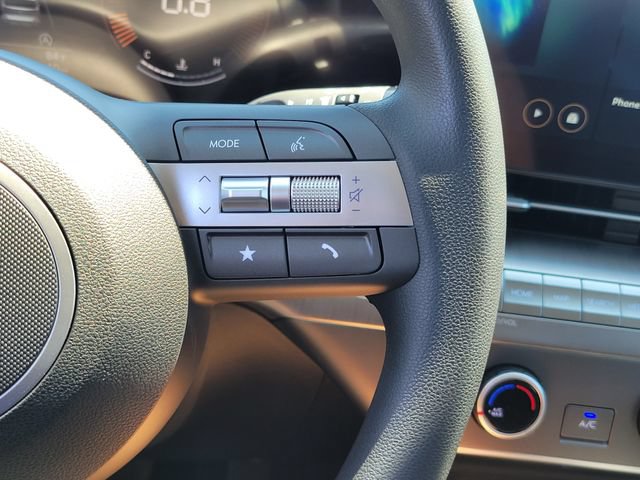 New 2026 Hyundai Kona SE FWD image 8