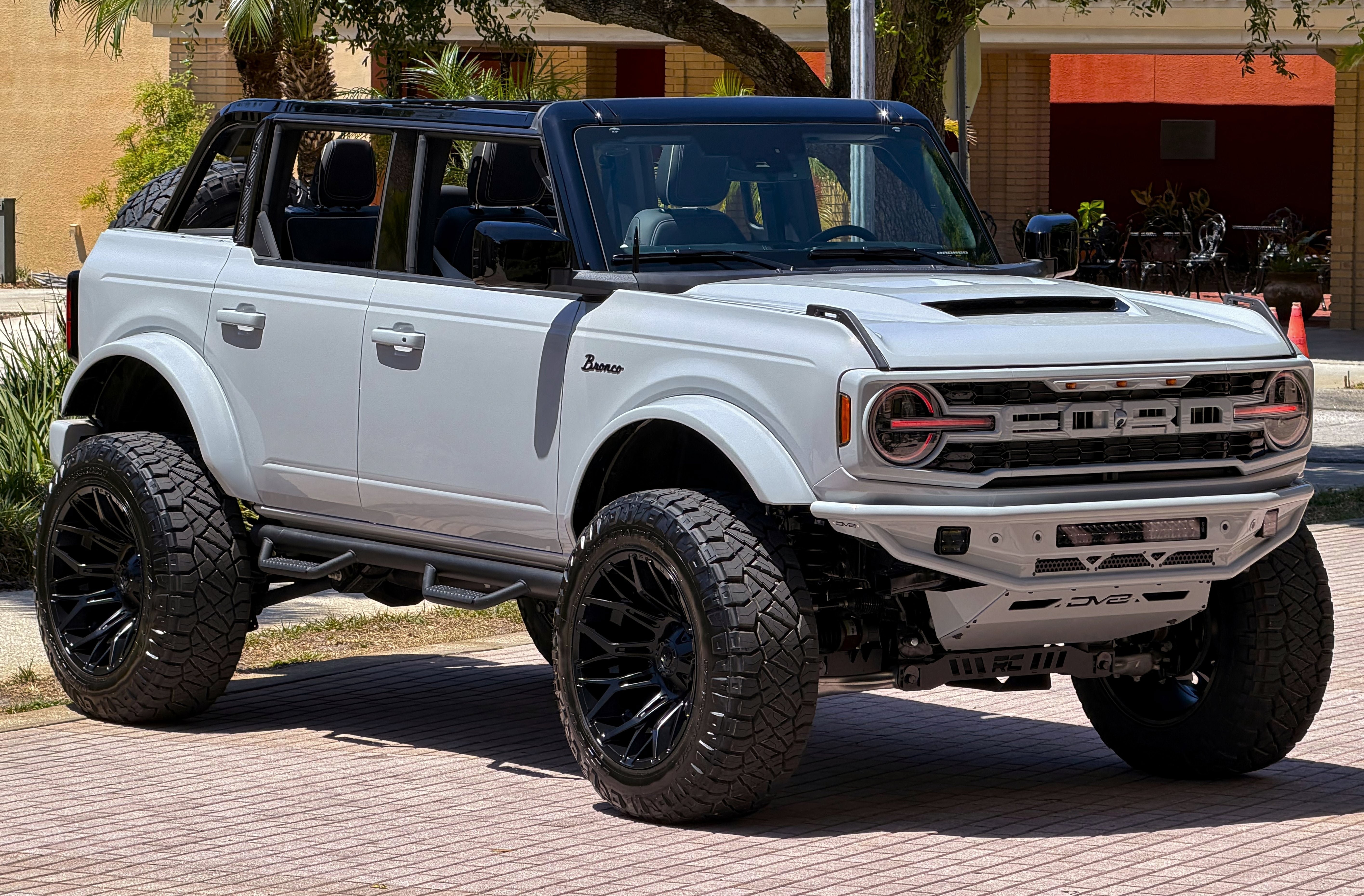 Used 2026 Ford Bronco Outer Banks AWD/4WD image 14