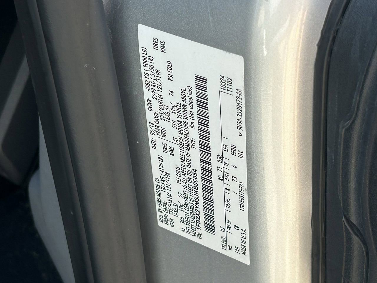 Used 2018 Ford Transit 350 XLT image 35