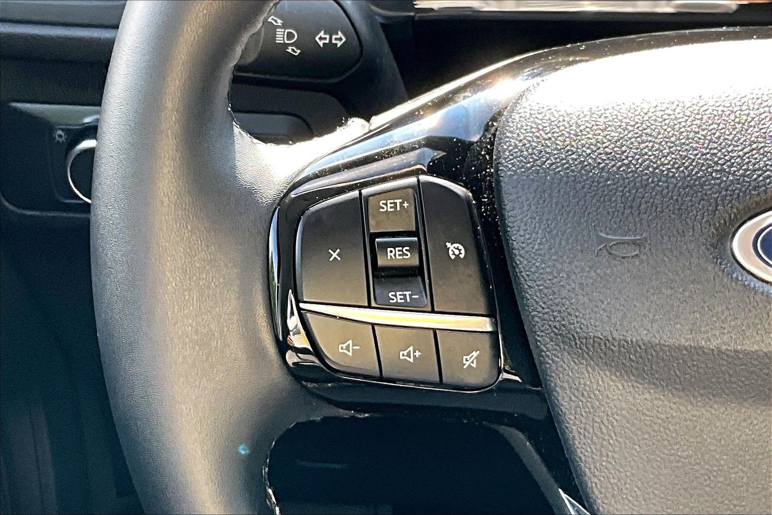 Certified 2022 Ford Escape SE w/ SE Sport Appearance Package AWD/4WD image 20