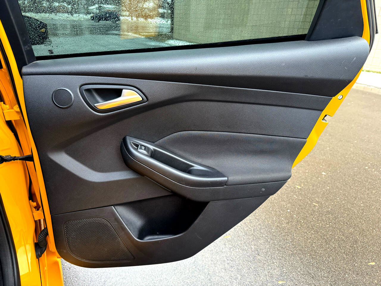 Used 2015 Ford Focus ST w/ Equipment Group 402A FWD image 28