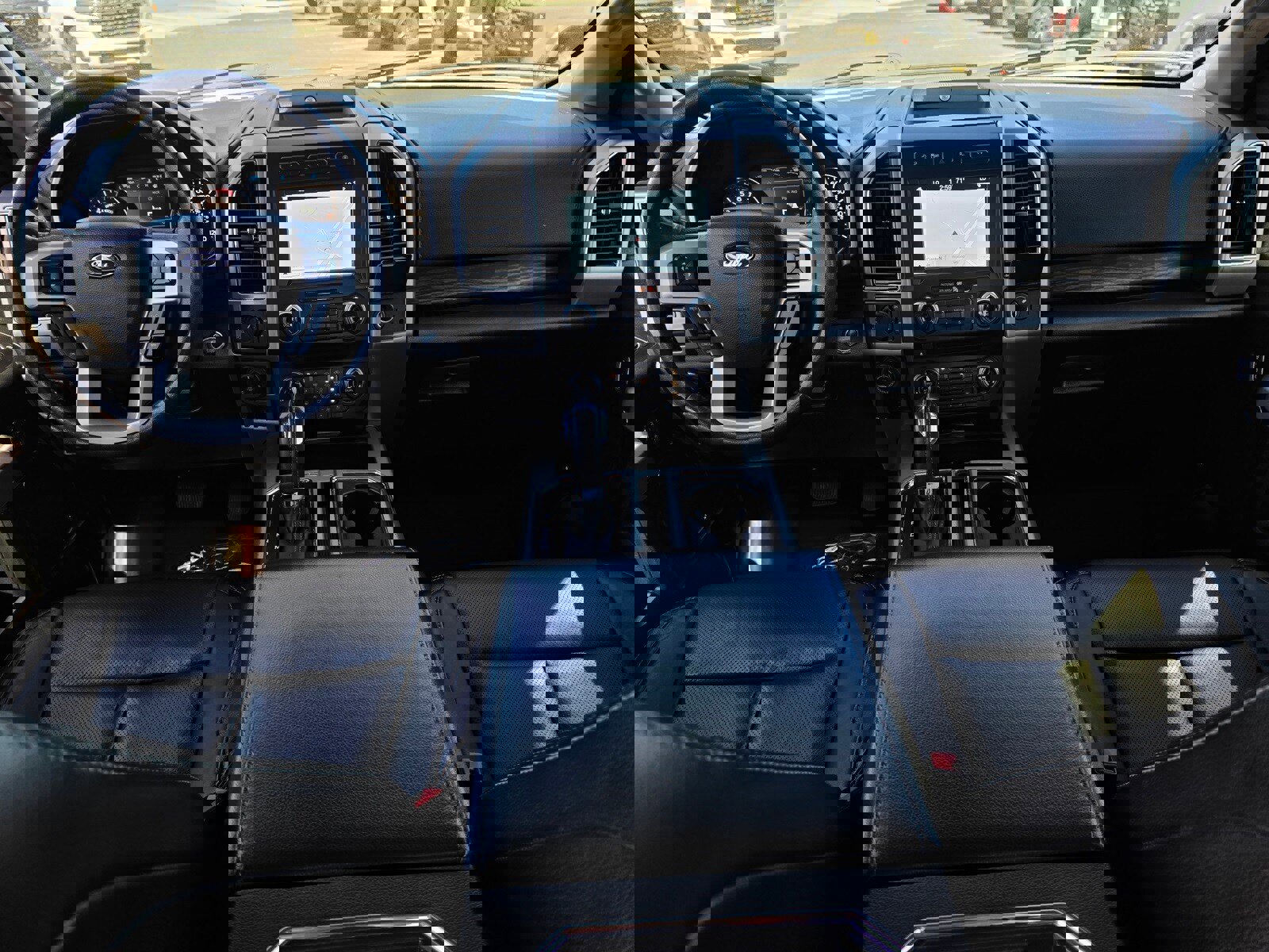 Used 2018 Ford F150 Lariat w/ Equipment Group 502A Luxury image 7