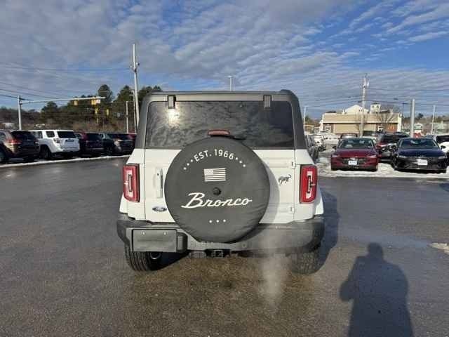 Used 2023 Ford Bronco Outer Banks image 6