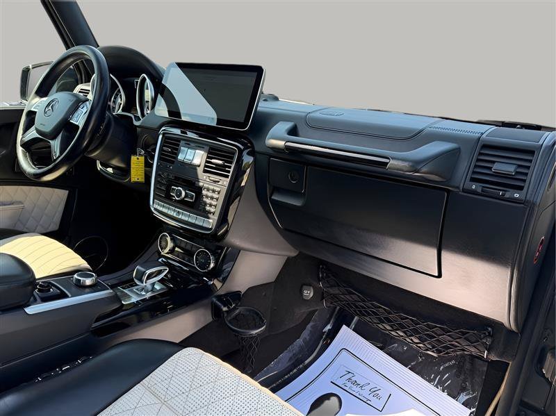 Used 2015 Mercedes-Benz G 63 AMG 4MATIC image 21