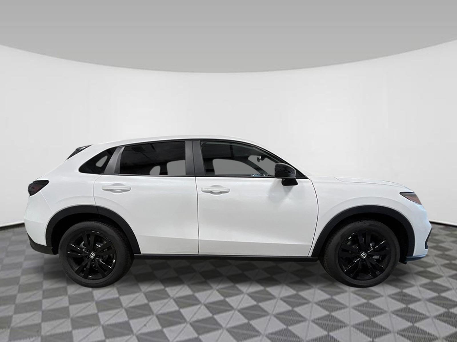 New 2027 Honda HR-V Sport image 8