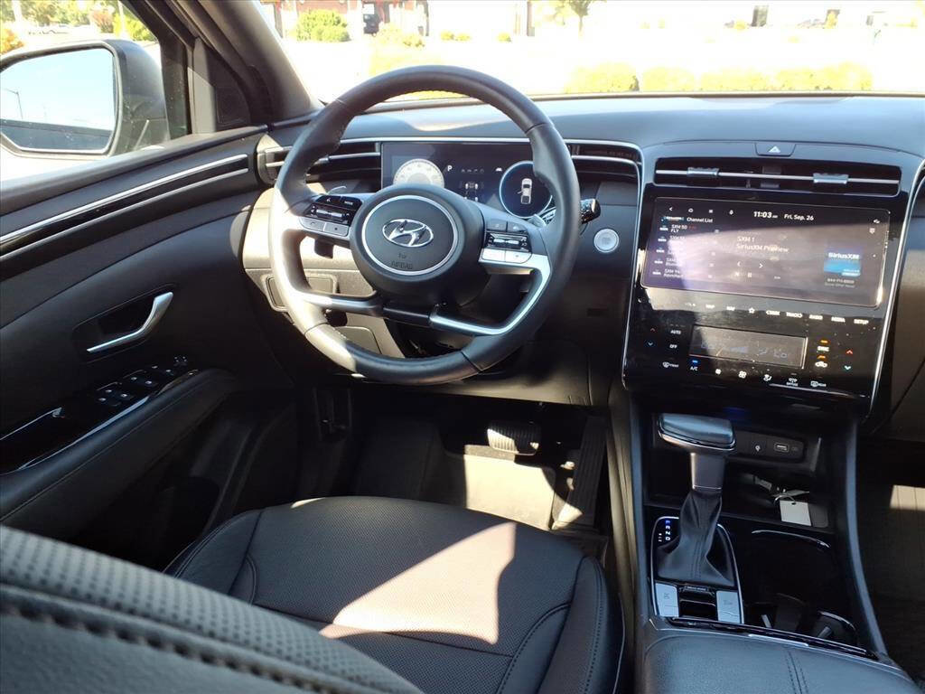 Used 2024 Hyundai Santa Cruz Limited image 12