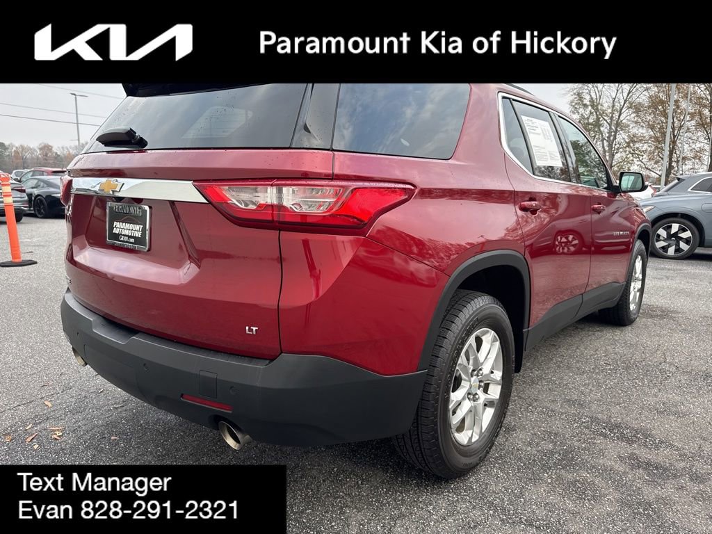 Used 2021 Chevrolet Traverse LT image 7