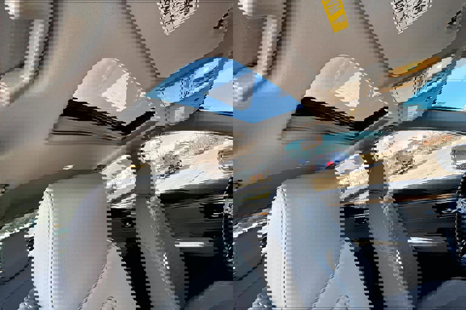 Used 2018 Honda CR-V Touring image 14