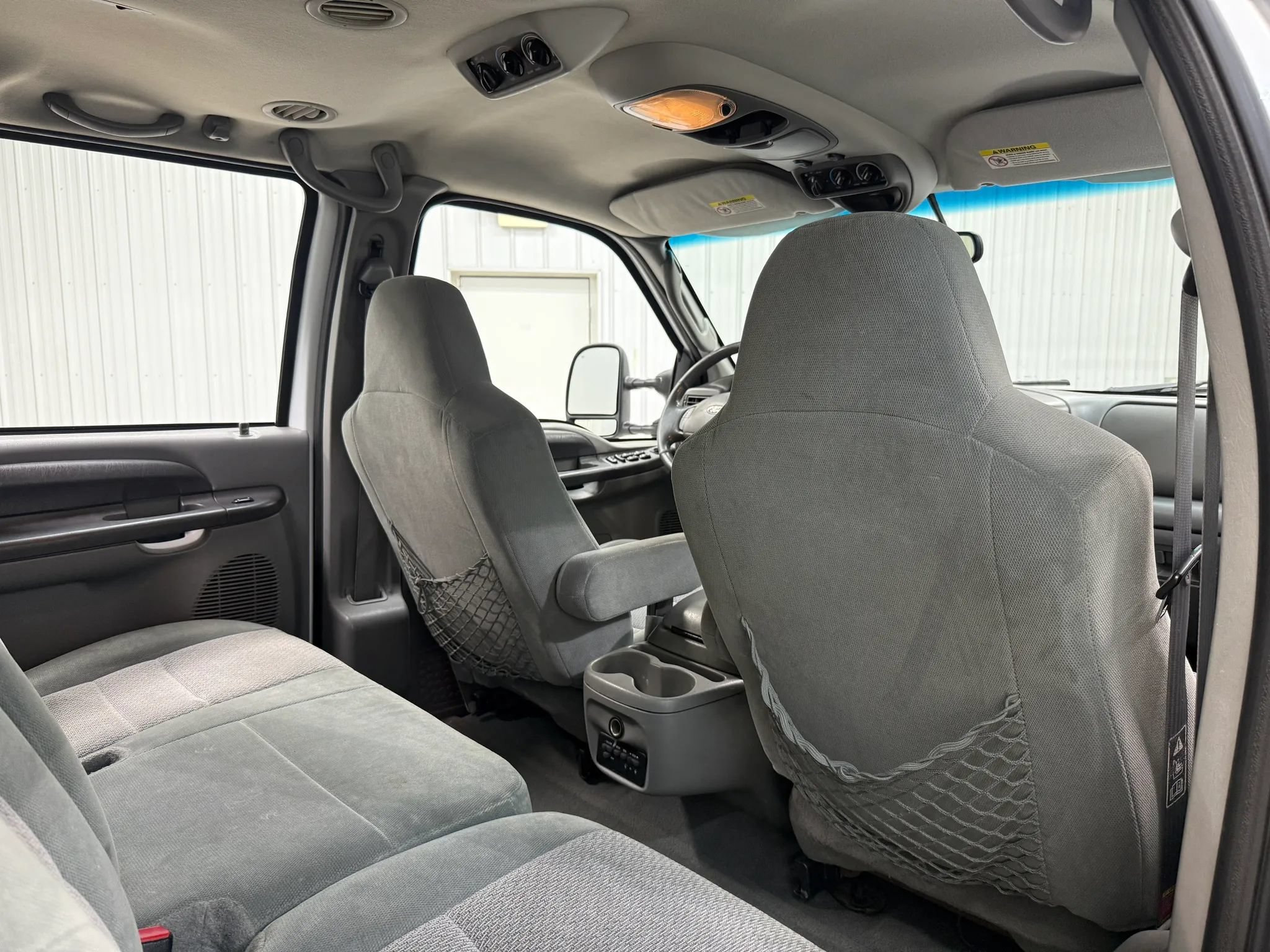 Used 2003 Ford Excursion XLT AWD/4WD image 18