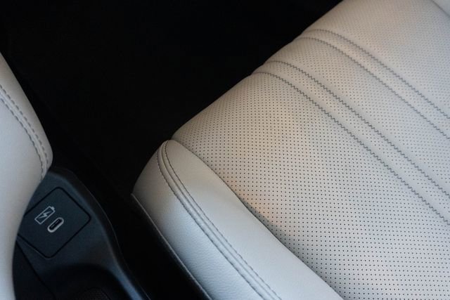 Used 2025 Honda HR-V EX-L image 28