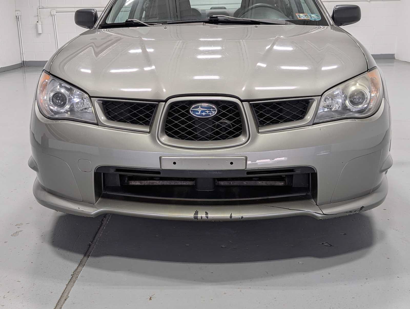 Used 2006 Subaru Impreza 2.5i AWD/4WD image 2