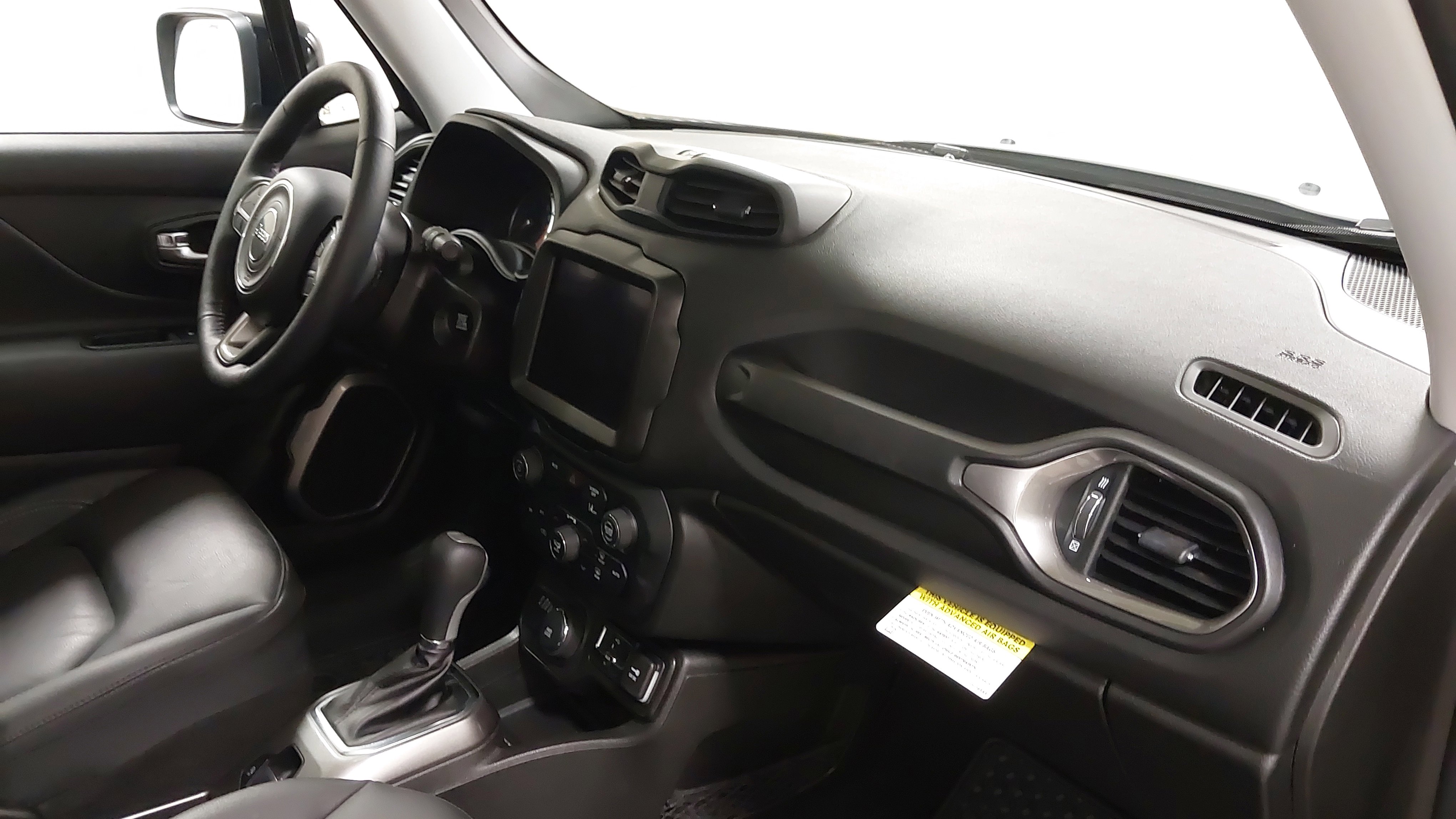 Used 2022 Jeep Renegade Limited w/ Sun, Sound & Wheels Group AWD/4WD image 29