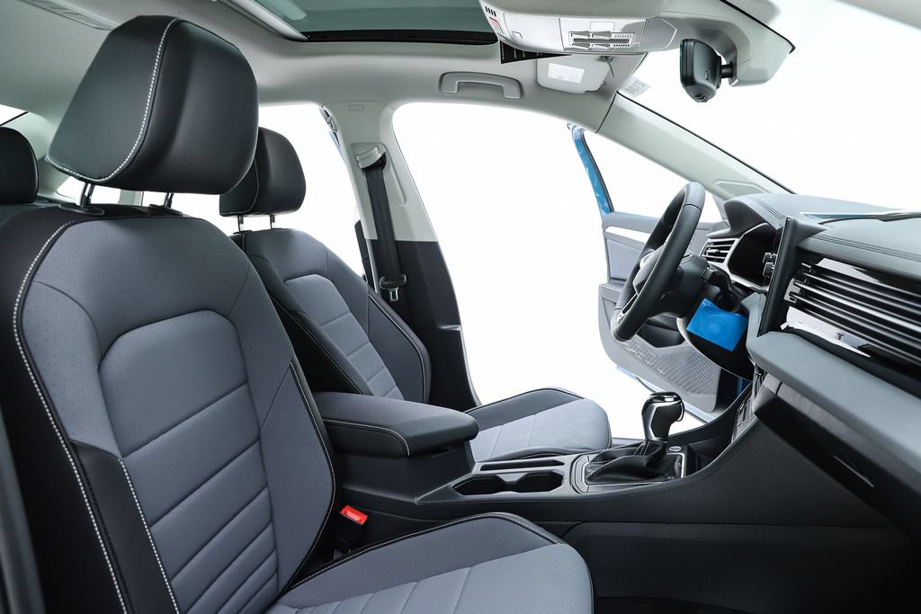 New 2026 Volkswagen Jetta SE FWD image 72