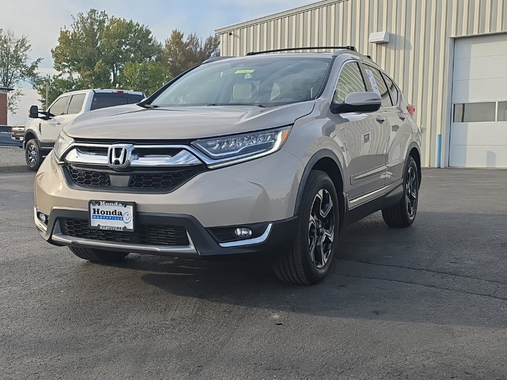 Used 2018 Honda CR-V Touring image 3